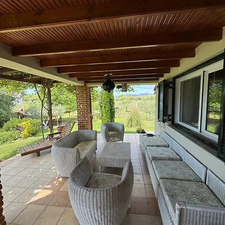 Trifylli Villa *